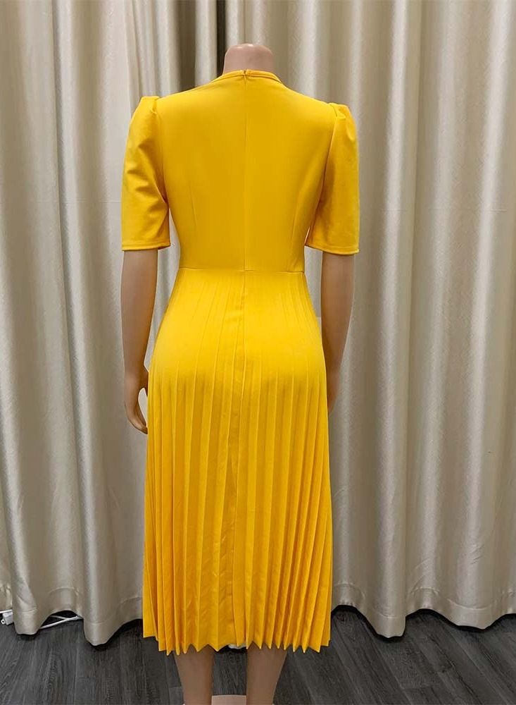 Loquat Short Sleeve Pressed Pleated Solid Color Dress Yellow  - Image 2