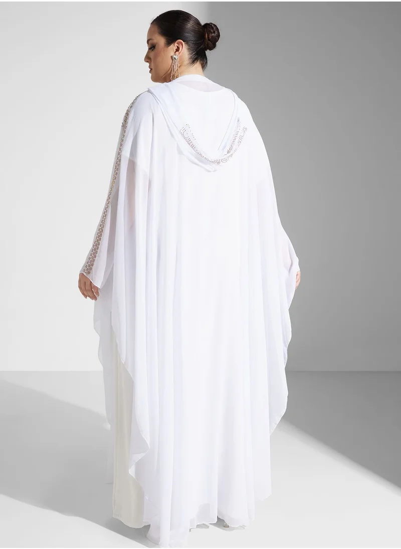 Khizana Plus size embellished detail abaya with hood