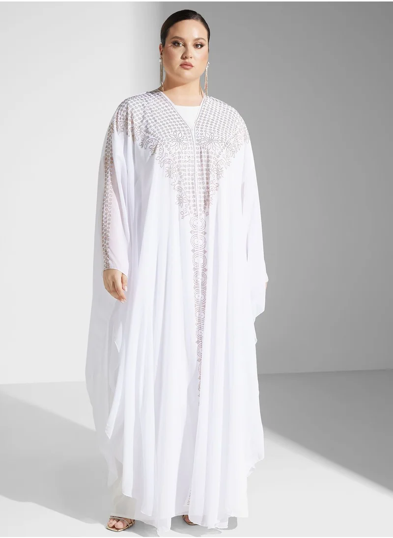 Khizana Plus size embellished detail abaya with hood