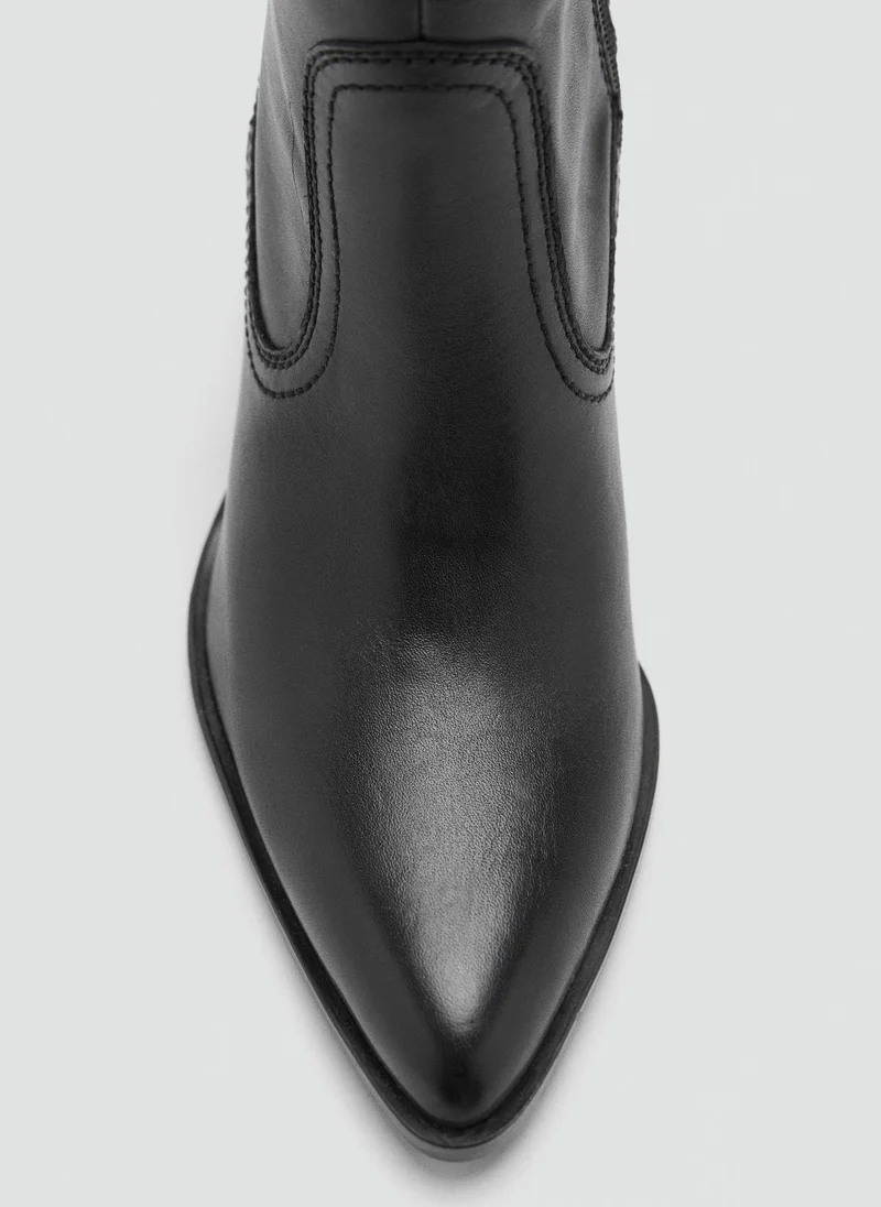 مانجو Zipped Through Pointed Ankle Boot