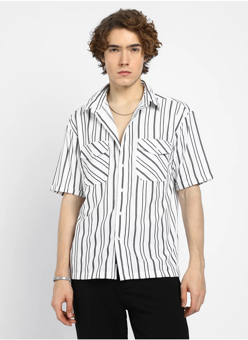 كامبوس سوترا Men's Daisy White Halo-Striped Utility Shacket