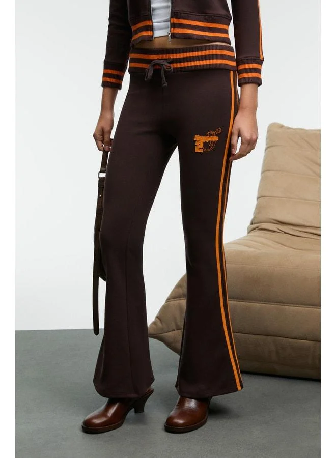 Grimelange MENTTAQUE Women's Knit Belted Contrast Waist Embroidered Brown Sweatpants.