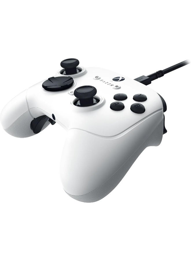ريزر وولفرين V3 إصدار البطولة وحدة تحكم الألعاب السلكية: مرخصة لجهاز Xbox Series X|S، Xbox One، Windows PC، 6 أزرار قابلة لإعادة التعيين، مشغلات سريعة، كابل USB-C، وضع البطولة السلكي - أبيض - Image 4