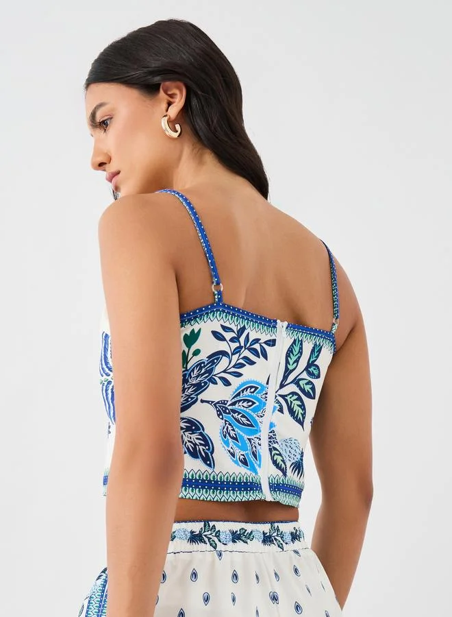 Styli Styli Strappy Lace Hem Crop Top