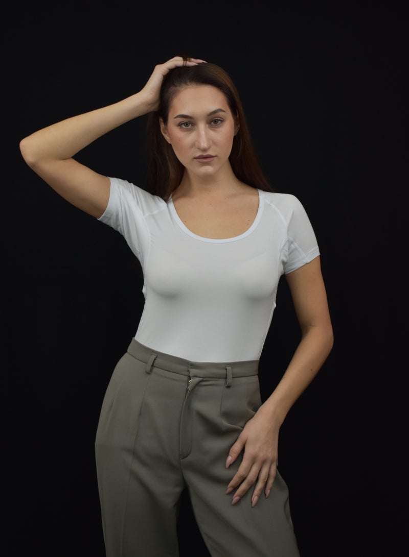ARMUP® Her Sweat Protection Innerwear – Your Invisible Shield Against Sweat. Stops Underarm Marks, Boosts Confidence, and Delivers All-Day Freshness. - Image 1