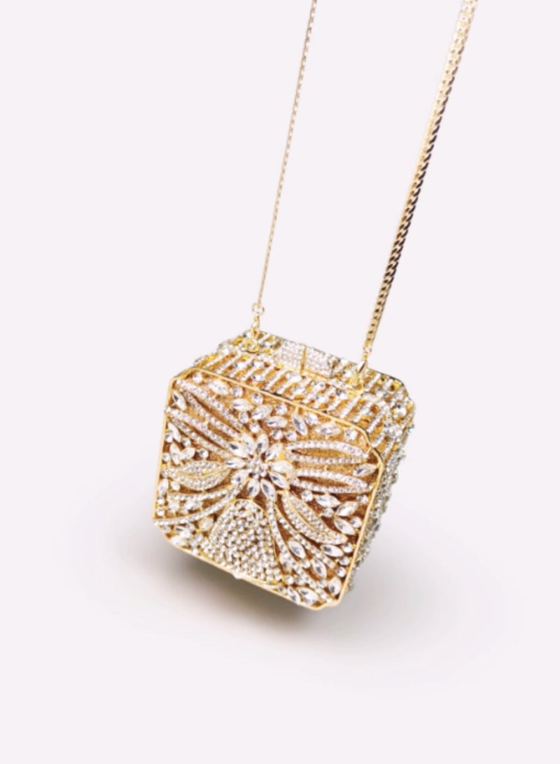 Luxury Crystal Inlaid Carved Hollow Flower Golden Sparkling Box Banquet Bag Clutch Bag Exquisite Mini Small Square Bag  - Image 3