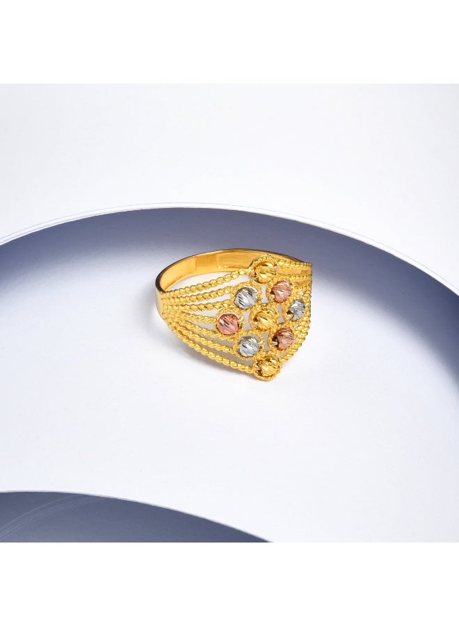 BAFLEH JEWELLERY Radiant Trio – Elegant 3-Tone 21K Gold Ring  - Image 4