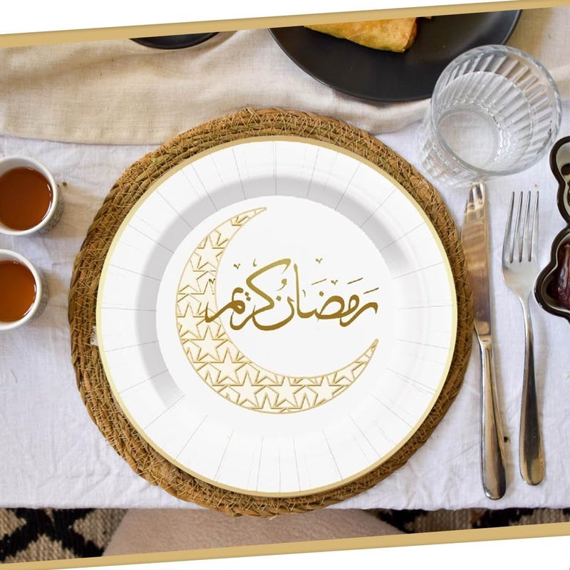 ذا بارتي بوبير أطباق ورقية رمضان كريم - عبوة من 8 قطع - 7 بوصة - تصميم أنيق بهلال ذهبي وخط عربي، أدوات مائدة إسلامية للإفطار والسحور وديكور العيد - Image 4