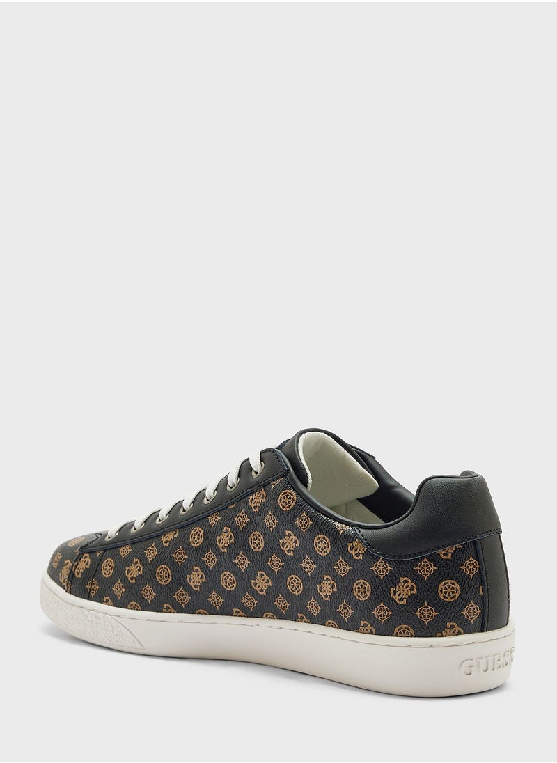 GUESS - Low Top Sneakers - Image 1