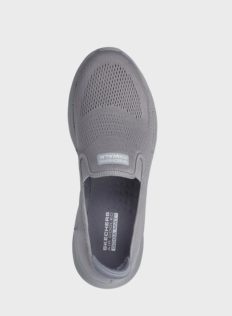 SKECHERS Go Walk 6