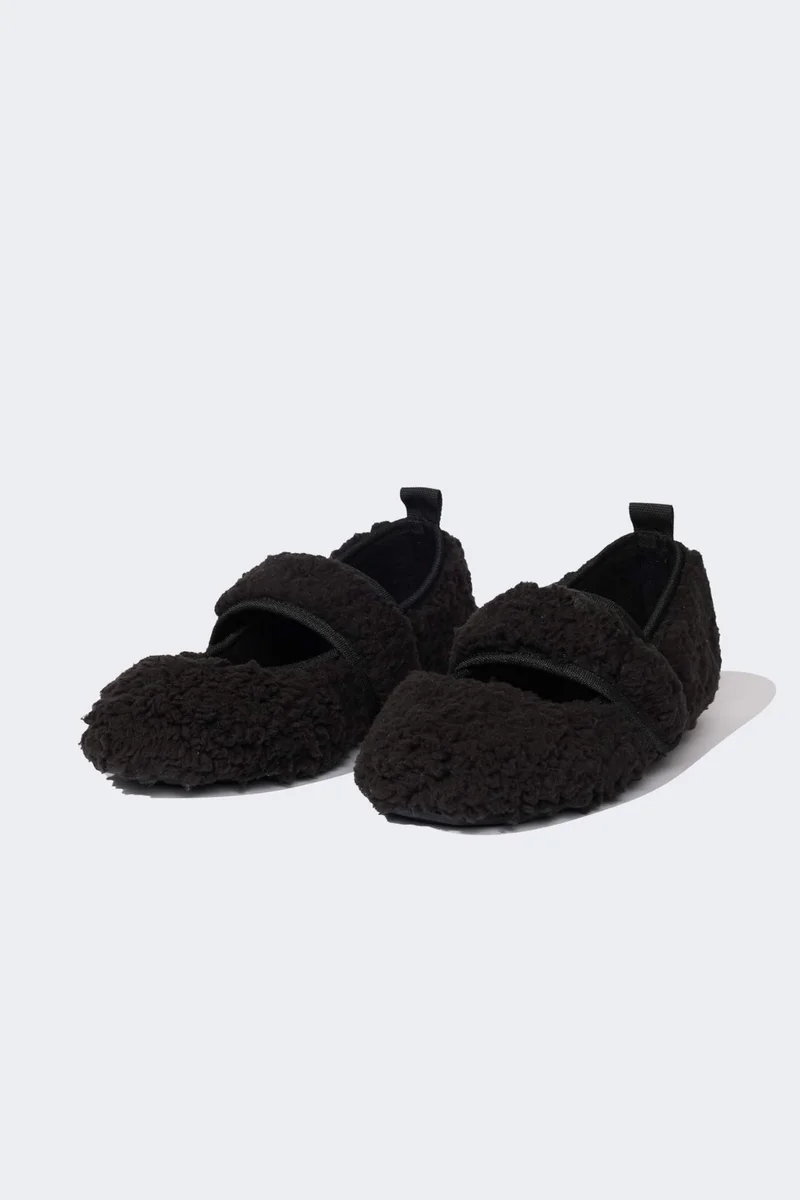 ديفاكتو Woman Single Strap Ballerina Flat Shoes