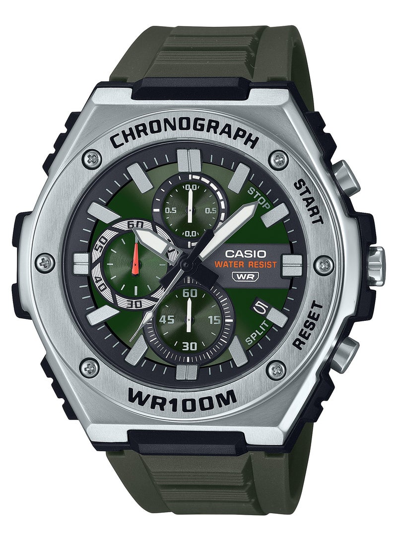 CASIO ساعة يد أنالوج للرجال مقاومة للماء مع قرص أخضر متعدد MWA-300H-3A