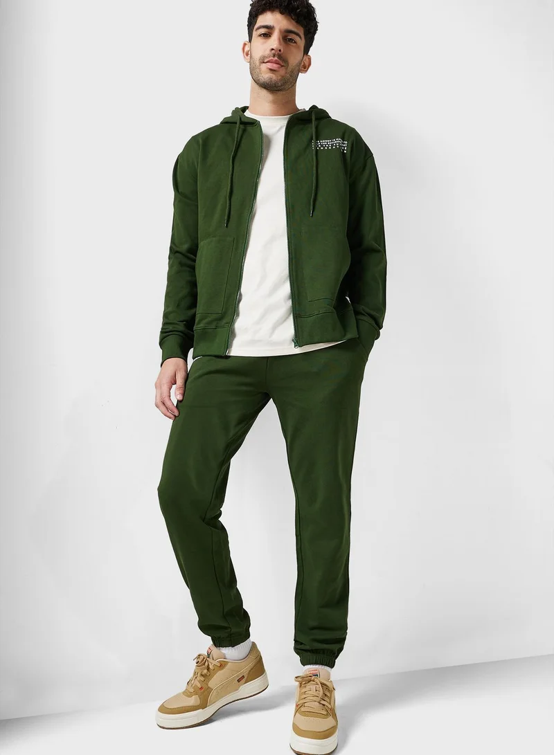 Namshi x Sustainable Sweatpants