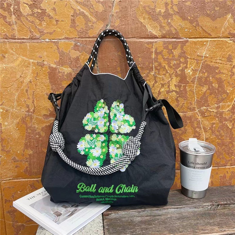 Popular Japanese Ball Chain Clover Embroidered Shopping Bag Niche Commuter Large Capacity Shoulder Bag Fashion - Image 3