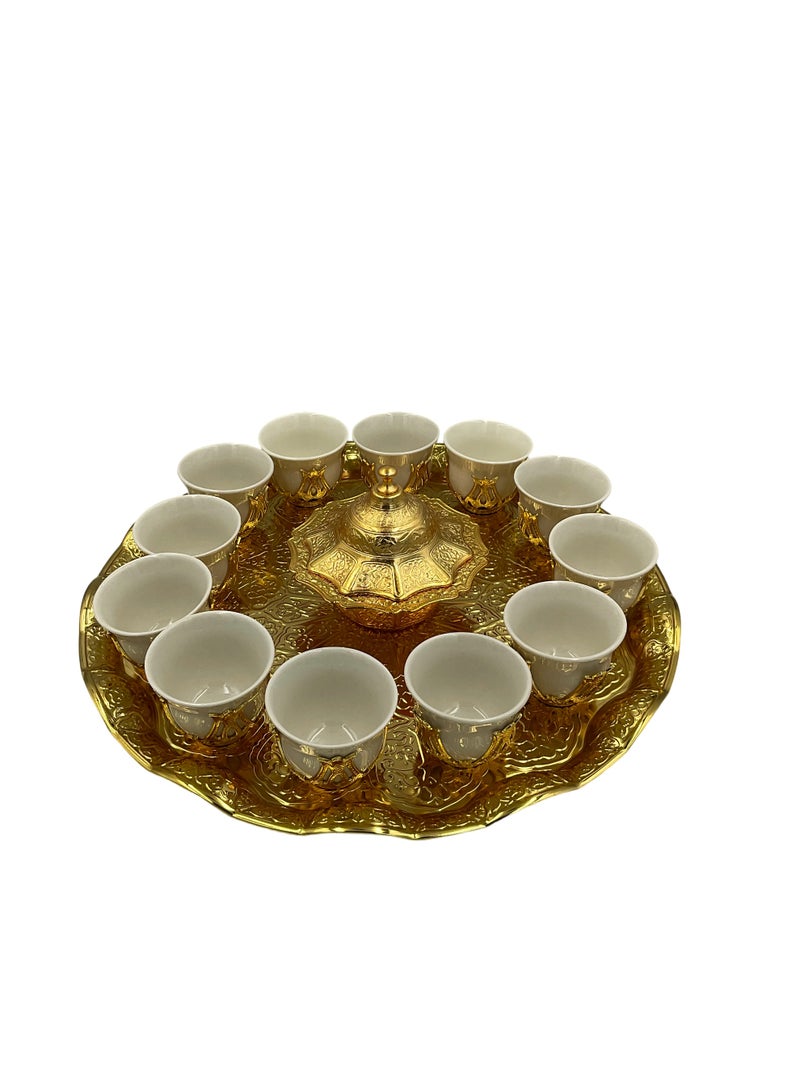 أكار طقم قهوة عربي فاخر لـ 12 شخص مع صينية، فناجين زجاجية بحوامل، ووعاء تمر بغطاء بلمسة ذهبية عثمانية ساحرة – صناعة تركية - Image 4