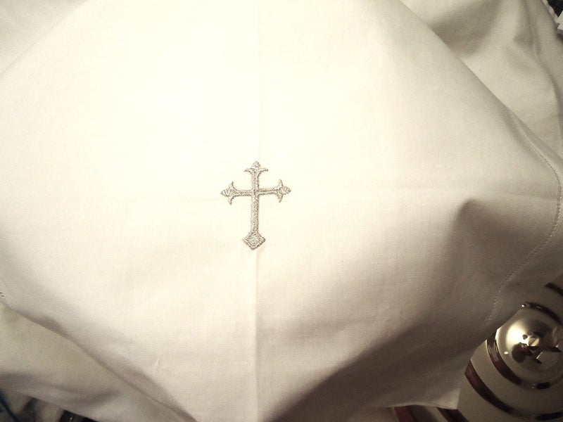 Integrity Designs White Linen Altar Cloth with Silver Cross Embroidery 18 inches Square - Image 1