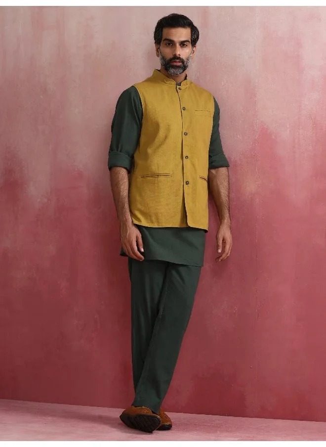 ترو برونز Men's Mustard Cotton Reversible Nehru Jacket