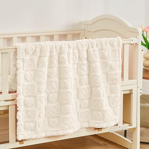 Yurhap Fleece Baby Blanket Heart Checkered Blanket, Ultra Soft Cozy Baby Blankets for Boys Girls, Fluffy Infant Toddler Newborn Receiving Blankets for Crib Stroller 30”×40” (Cream) - Image 2
