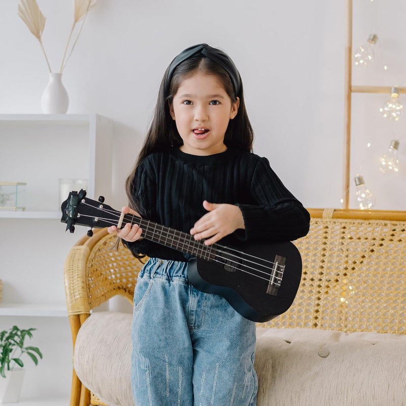 TechBlaze مجموعة أوتار يوكيليلي نايلون من 4 أوتار بديلة نغمة حقيقية للسوبرانو، الحفل، التينور، 1-A، 2-E، 3-C، 4-G - أبيض - Image 5