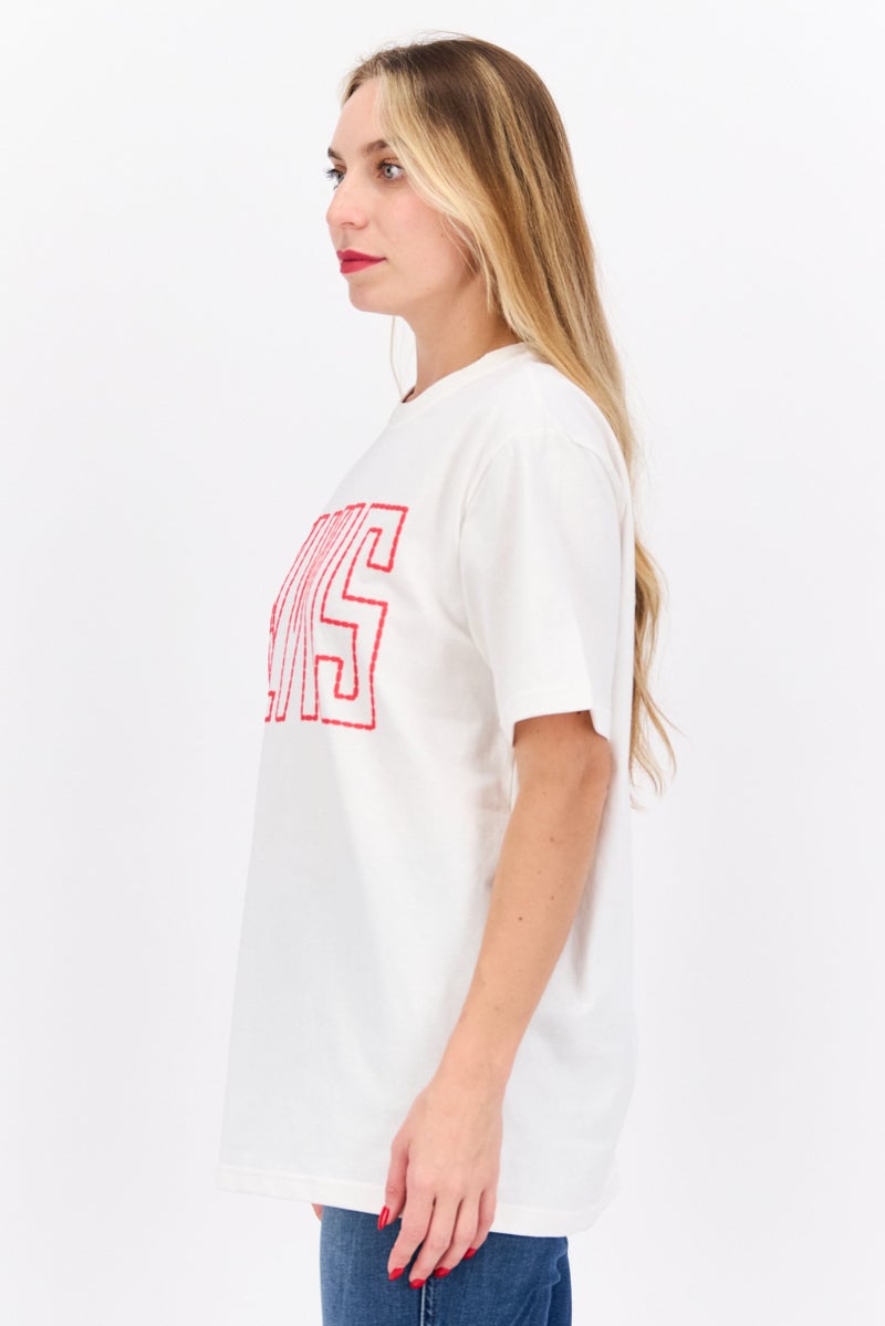 ELVIS Women Crew Neck Short Sleeves Brand Logo T-Shirt, Off White  - Image 2