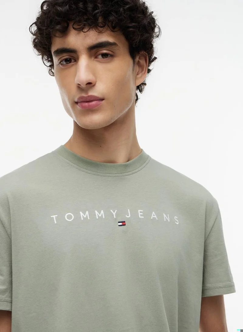 Tommy Jeans Regular Fit Short Sleeve T-Shirt