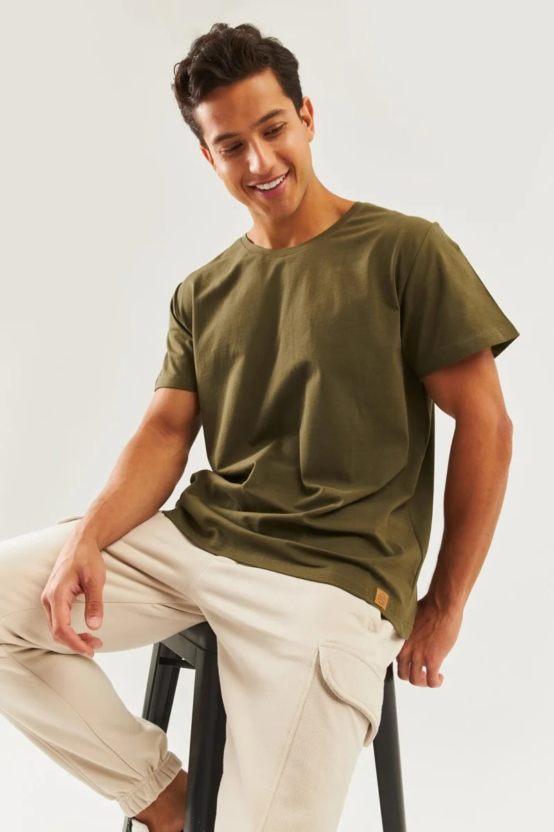 Butikgiz Khaki Oversize Comfortable Cotton Combed Crew Neck Short Sleeve Basic T-Shirt Classic Collection