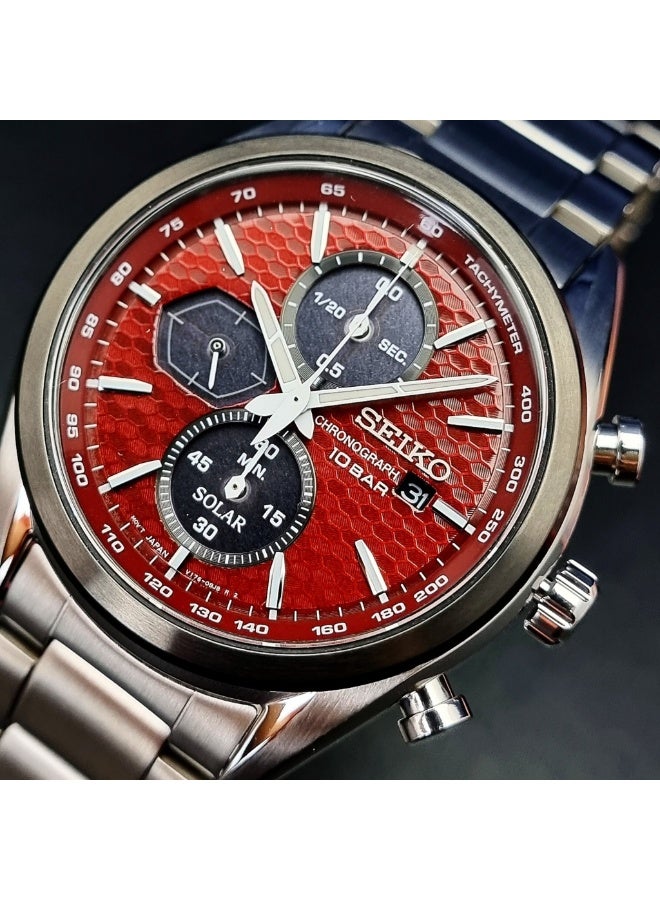 Seiko Macchina Sportiva Solar Chronograph Watch SSC771P1, 41.4 mm Red Dial, Stainless Steel Case & Bracelet, 100 m WR - Image 2