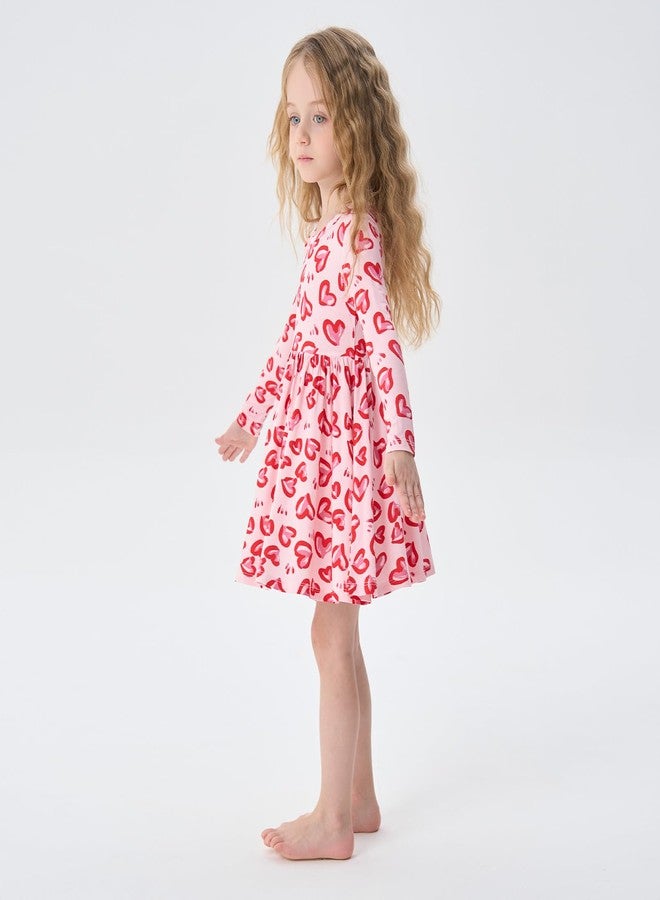 بيور بورن فستان بيوربورن للبنات الصغيرات من الفسكوز المصنوع من الخيزران، بأكمام طويلة، مناسب للعب، بتصميم دوار، مزين بقلب وردي، مقاس 4T - Image 5