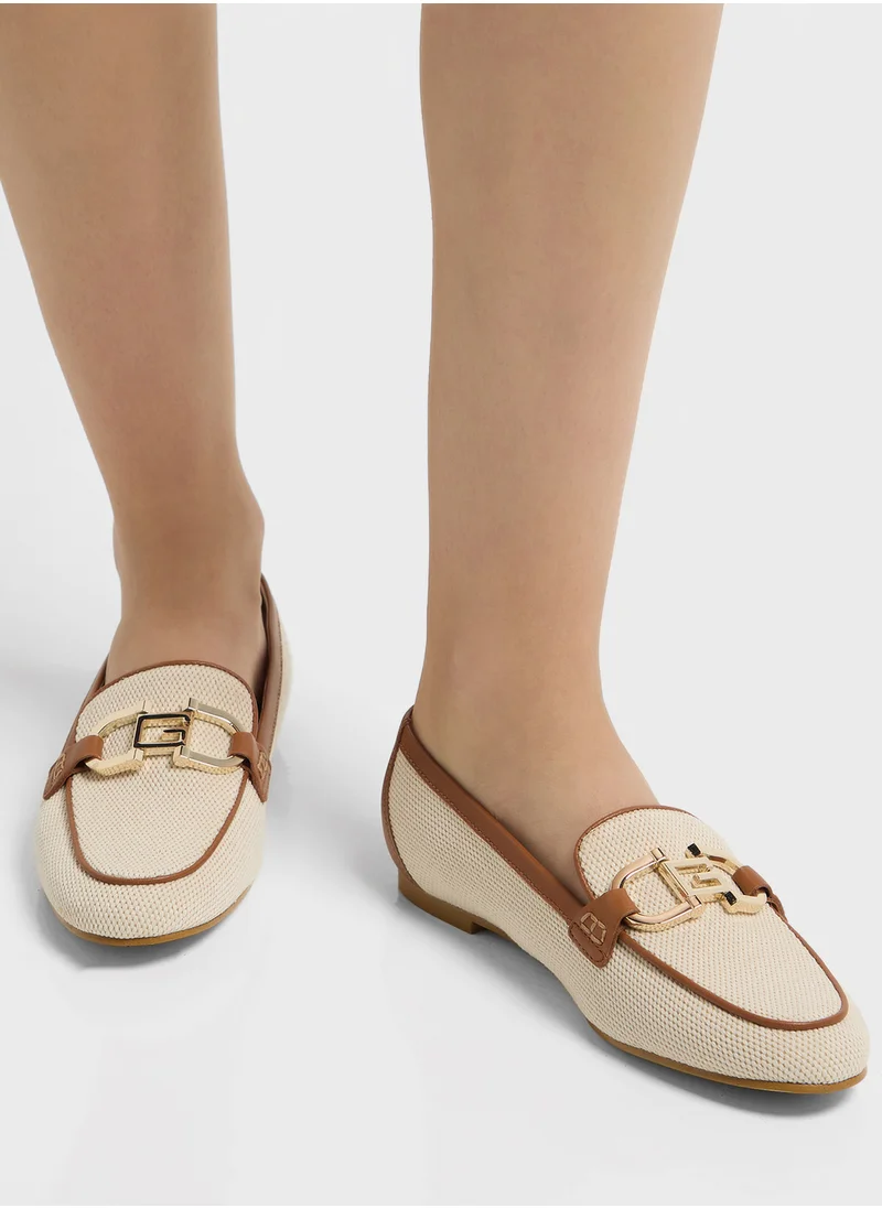 GUESS Wisaa Buckle Detailed Mocassin