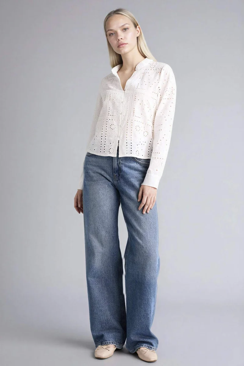 ديفاكتو Regular Fit Flap Collar brode Long Sleeve Shirt