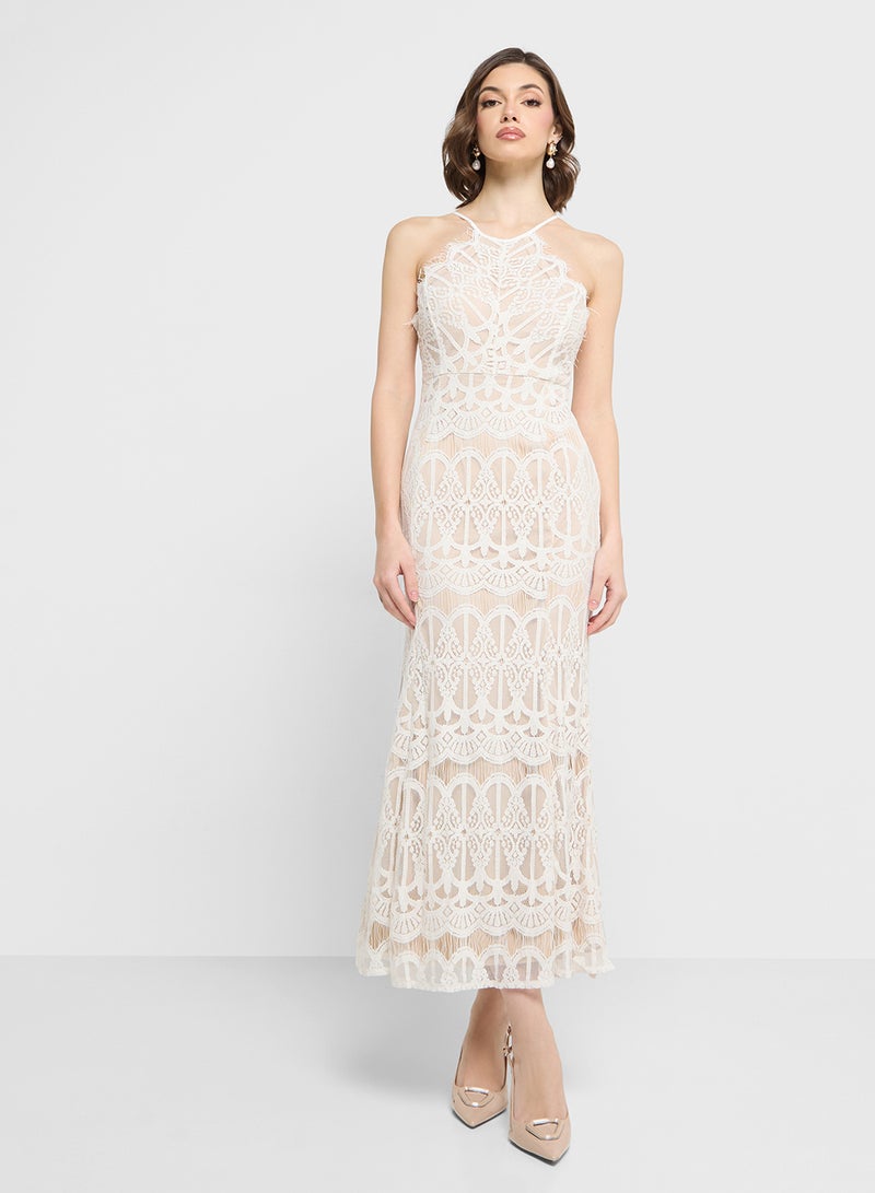 ايلا فستان ميدي دانتيل بياقة هالتر - Image 4