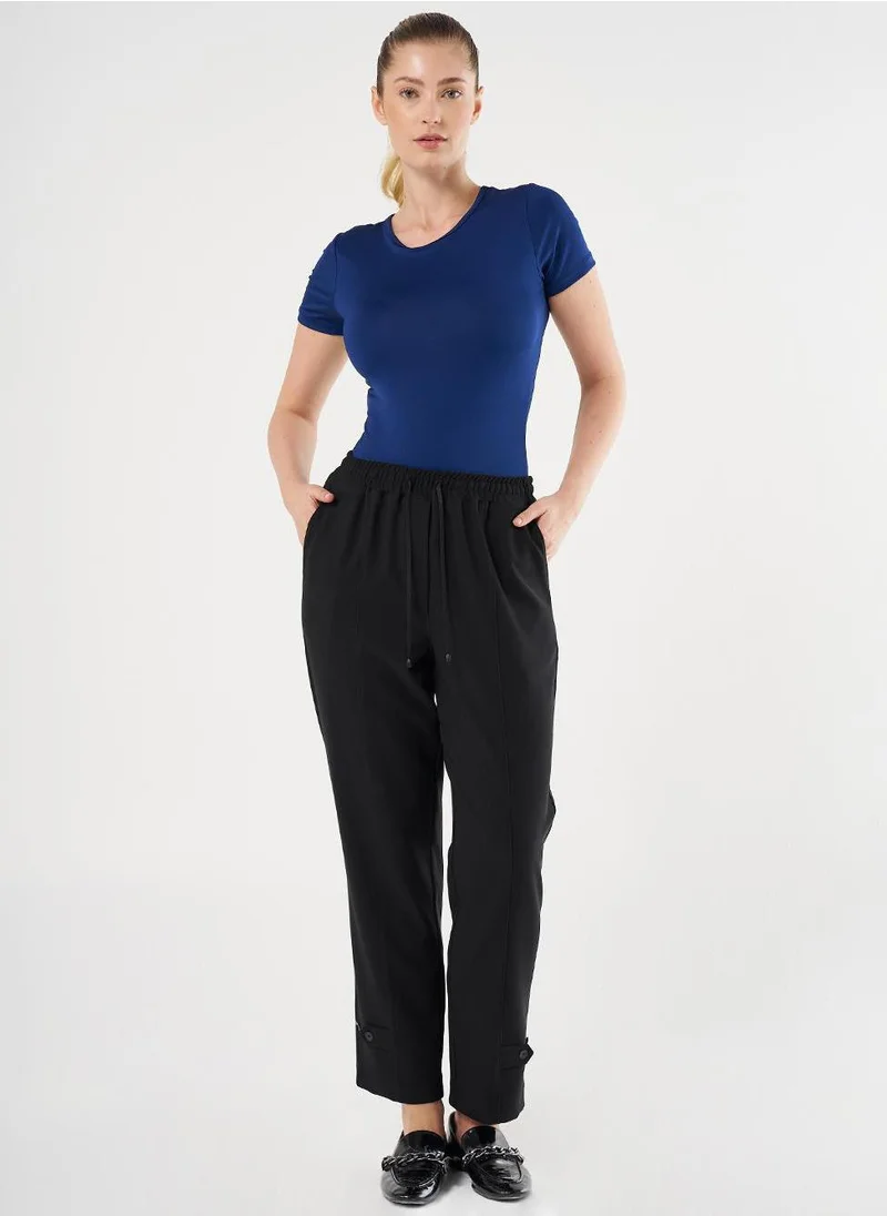 Kayra Stitch Detailed Tapered Pants Black