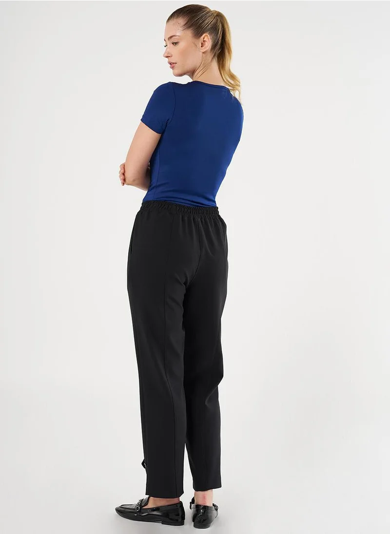 Kayra Stitch Detailed Tapered Pants Black
