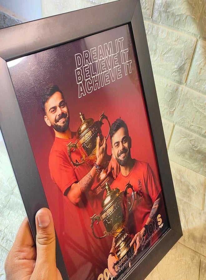 إطار صور تحفيزي لكوهلي، بطل دوري الكريكيت الهندي الممتاز 2025، مقاس A4، إطار أسود، احلم به، آمن به، حققه - Image 3