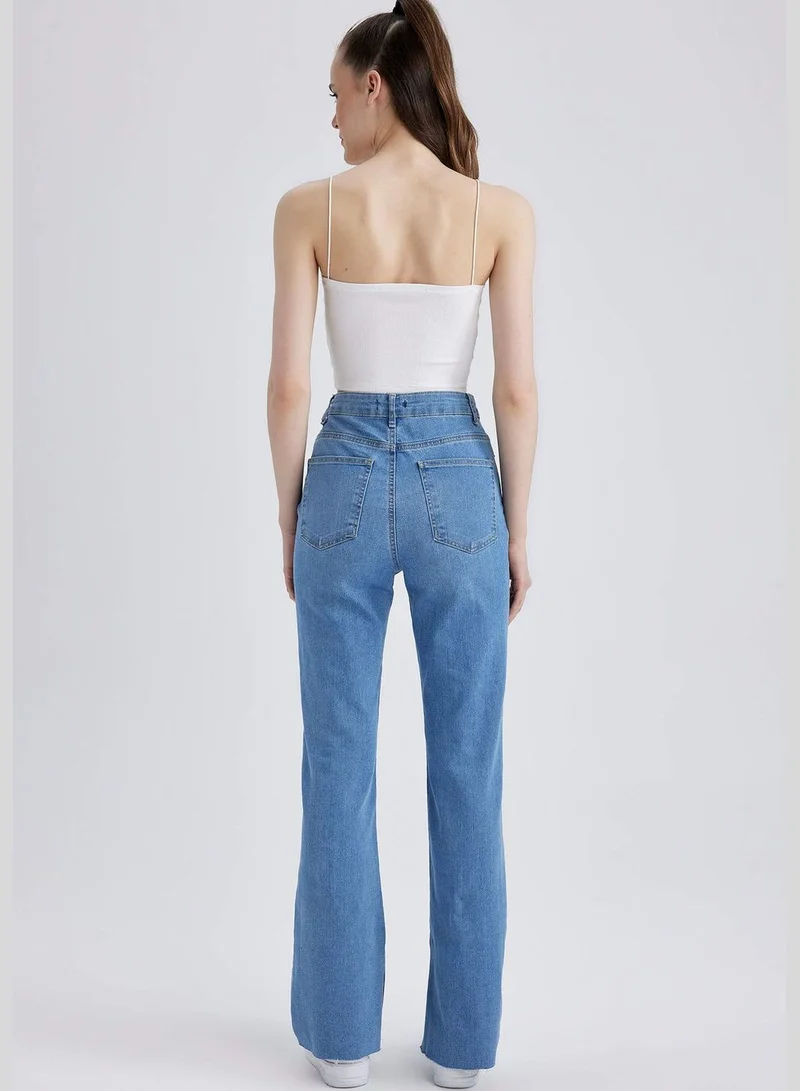 ديفاكتو Woman Slim Flare Denim Trousers