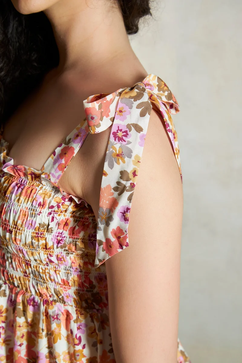 Virgio Viscose Tie Vacation Up Peplum Tops for Women