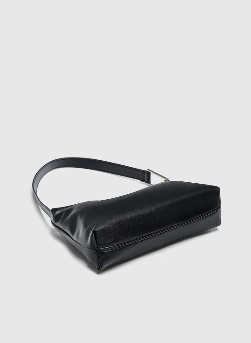 PULL&BEAR Soft shoulder bag