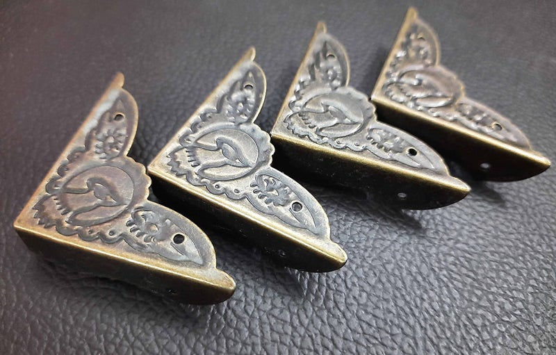 Tia Wooden Box Corner Protector Decorative Fitting Metal Bracket Heavy 4cm x 4cm- 8 Pc with Nails - Image 3