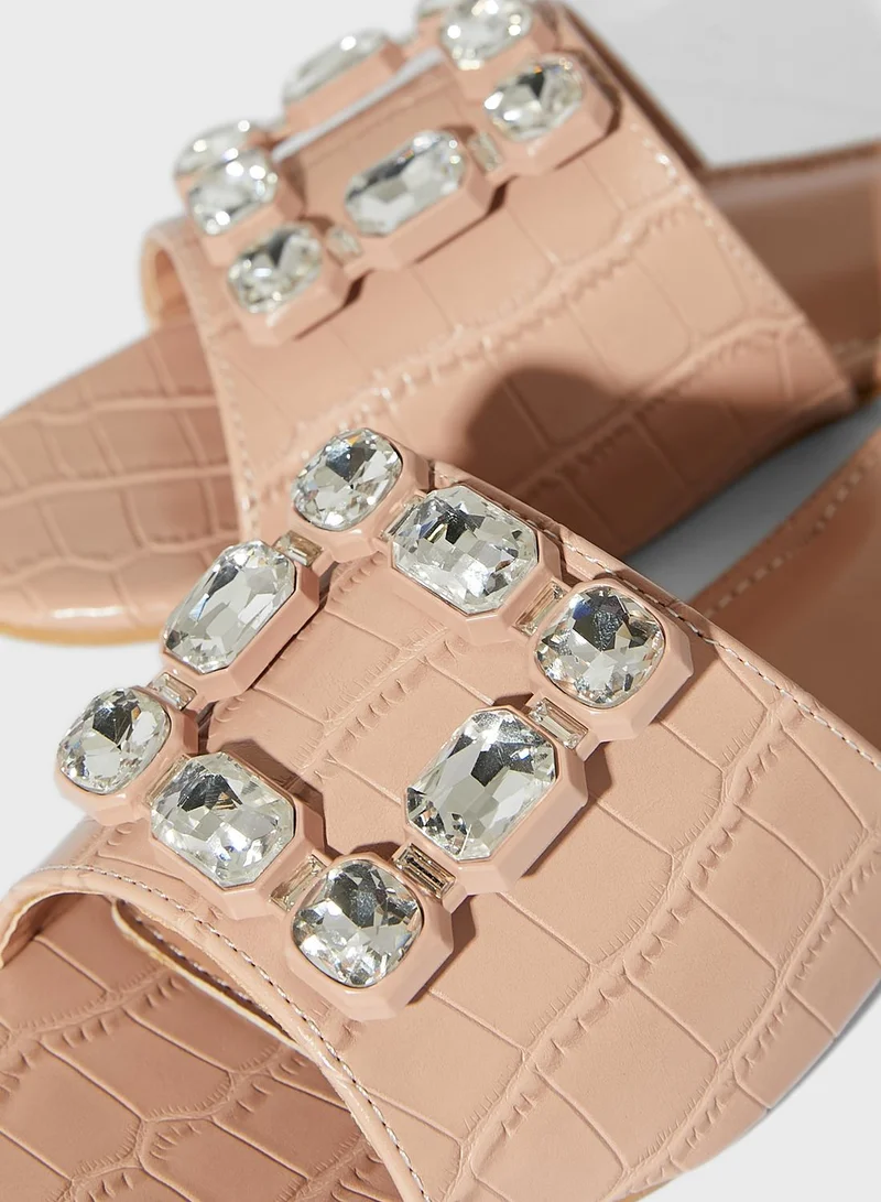 FYOR Casual Flat Sandals