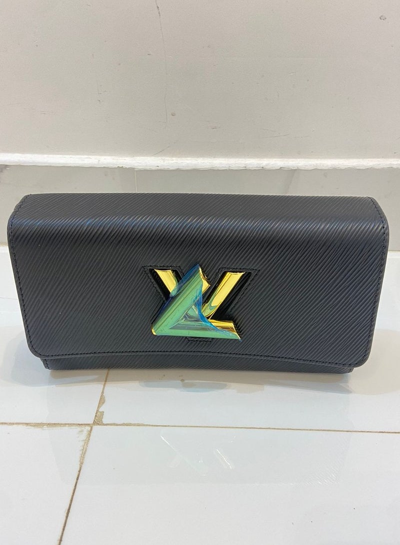 A luxurious and elegant women's bag