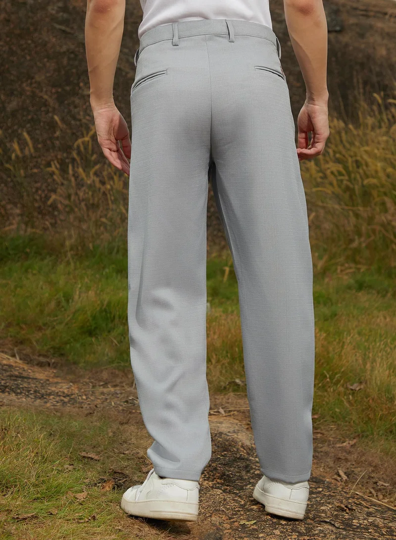 Campus Sutra Men's Cloud Grey Tailored Linen-Blend Trousers