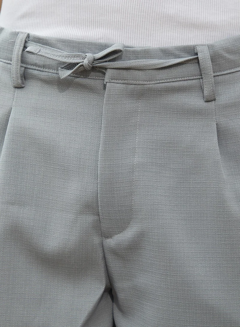 Campus Sutra Men's Cloud Grey Tailored Linen-Blend Trousers