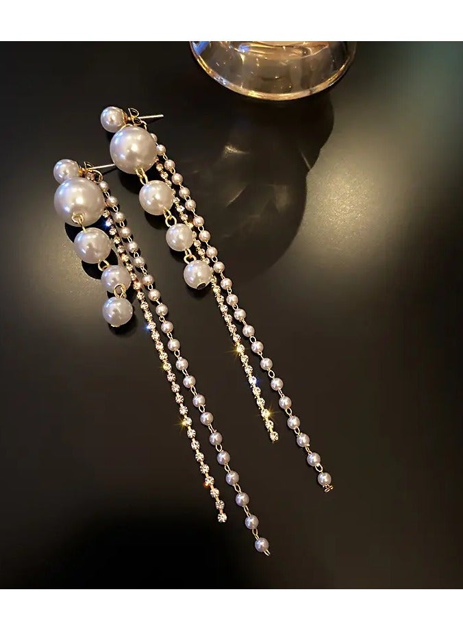 Elegant Long Imitation Pearl Tassel Earrings - Chic White Alloy Dangle Earrings with Lustrous Finish, Perfect for Adding a Touch of Glamour, Novelty Earrings, Perfect for Winter, New Year - Image 2