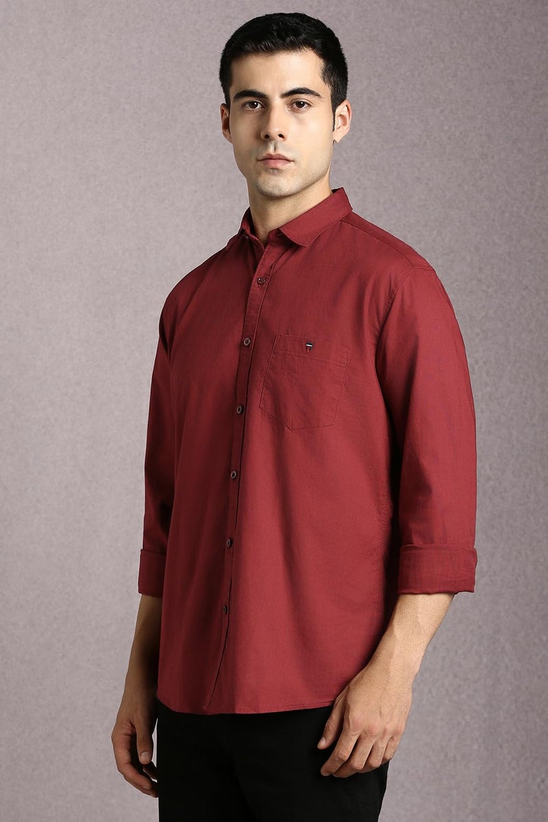 Louis Philippe Men Maroon Solid Full Sleeves Casual Shirt - Image 2