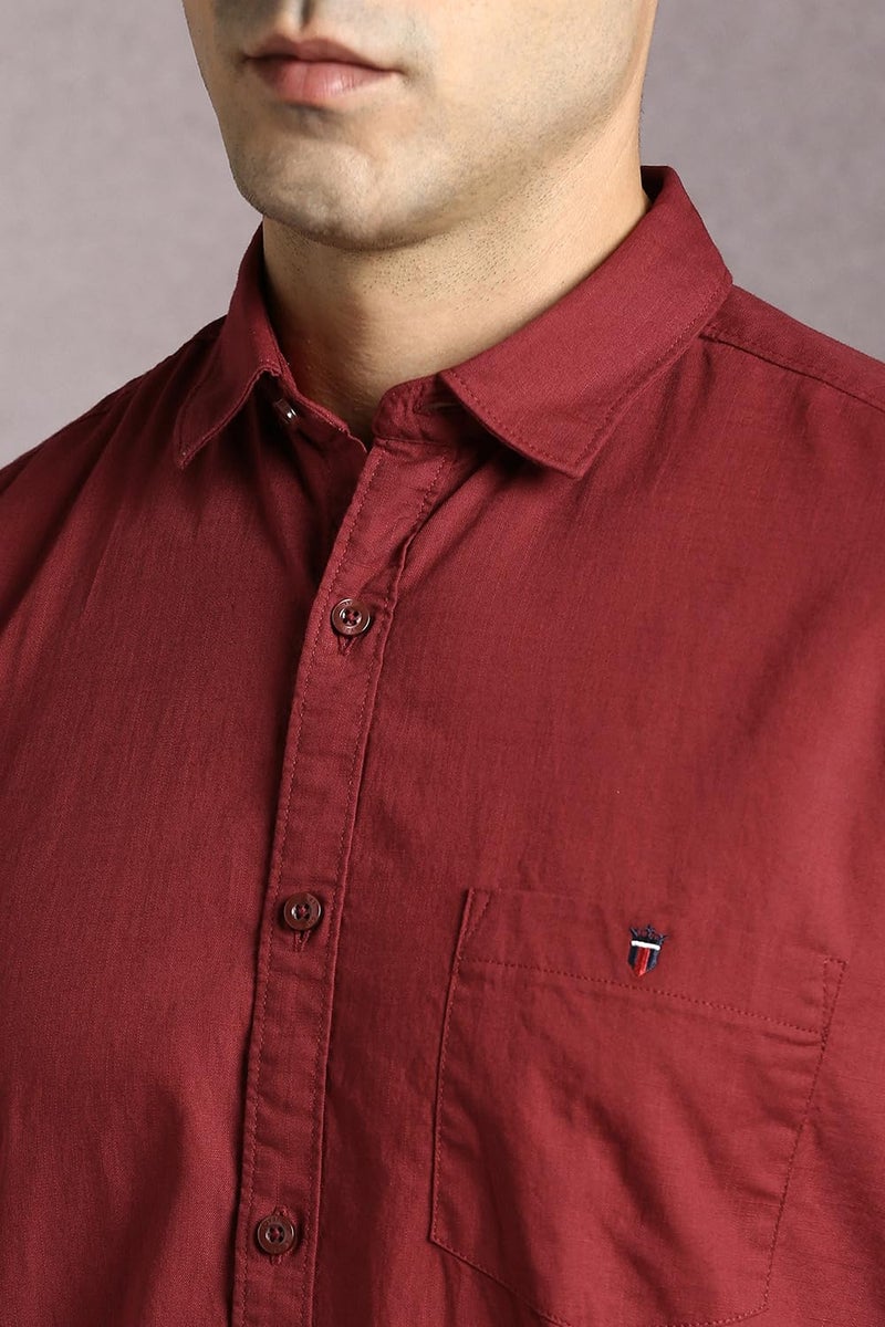 Louis Philippe Men Maroon Solid Full Sleeves Casual Shirt - Image 4