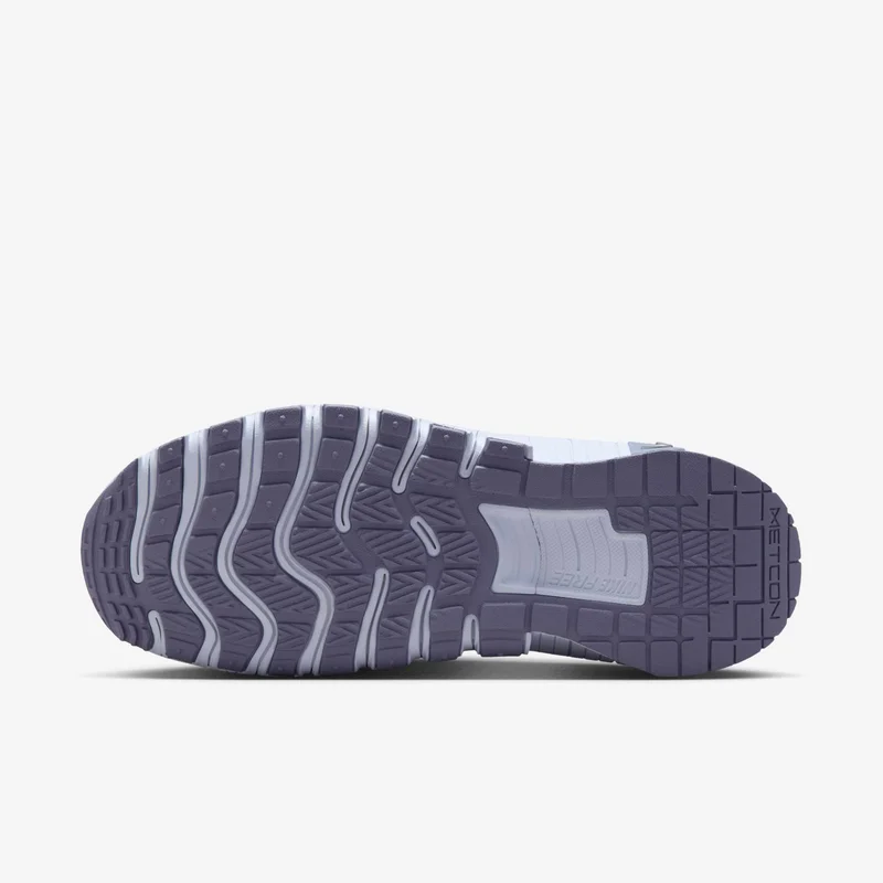 نايكي أحذية تدريب نسائية فري مي تكون