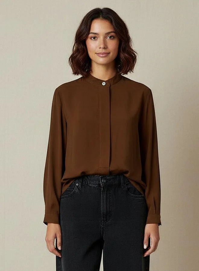 ايكونيك Iconic Regular Fit Cupro Top with Mandarin Collar