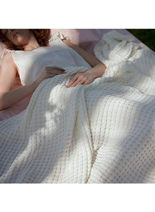 Bedsure Bedsure Cooling Cotton Waffle Queen Size Blanket  Lightweight Breathable Summer Blanket of Rayon Derived from Bamboo for Hot Sleepers Luxury Throws for Bed Couch and Sofa Ivory 90x90 Inches 