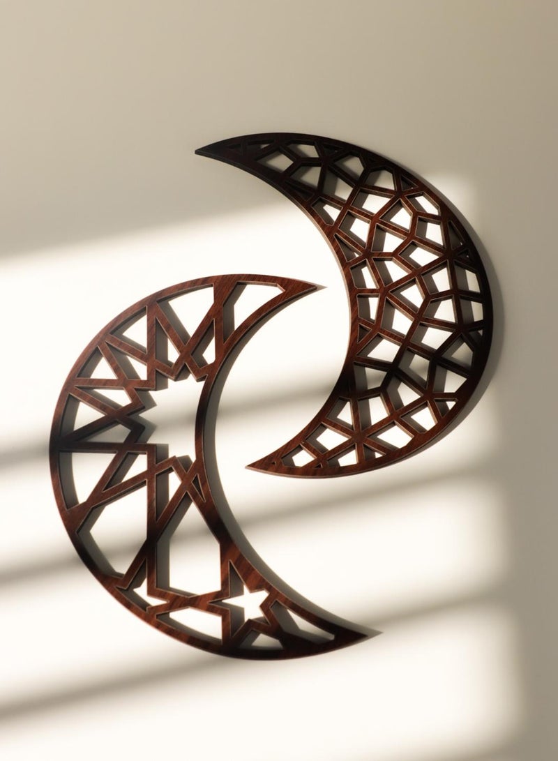 لوحة مجموعة من ٦ قطع كوستر ديكور من الخشب بشكل هلال رمضان مع نقشات إسلامية - Image 3