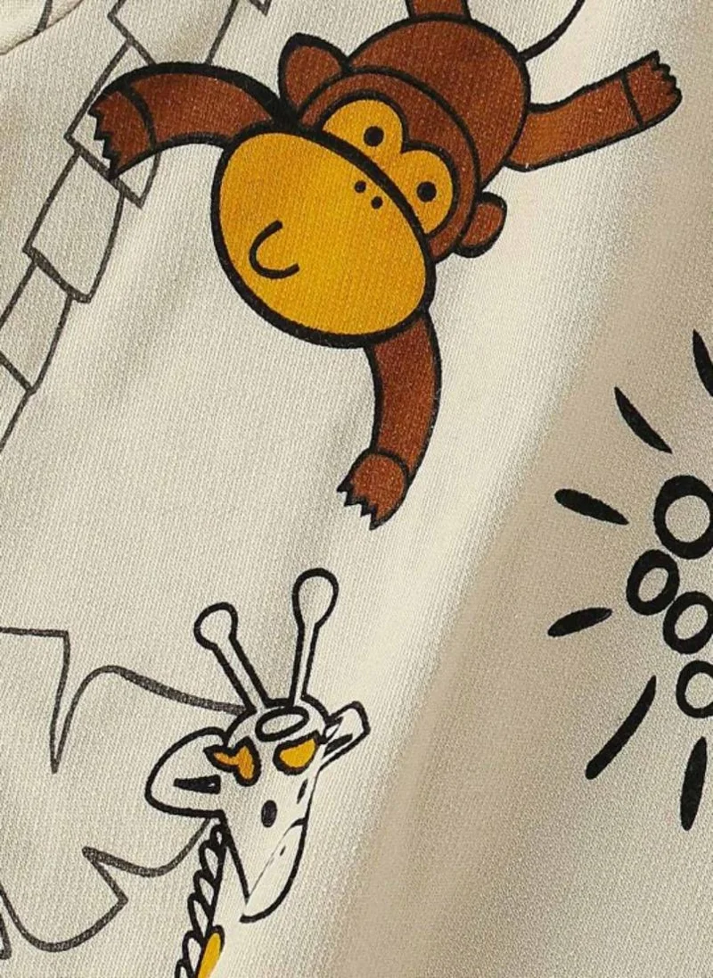 يونيكي Beige Graphic Printed Round Neck T-shirt